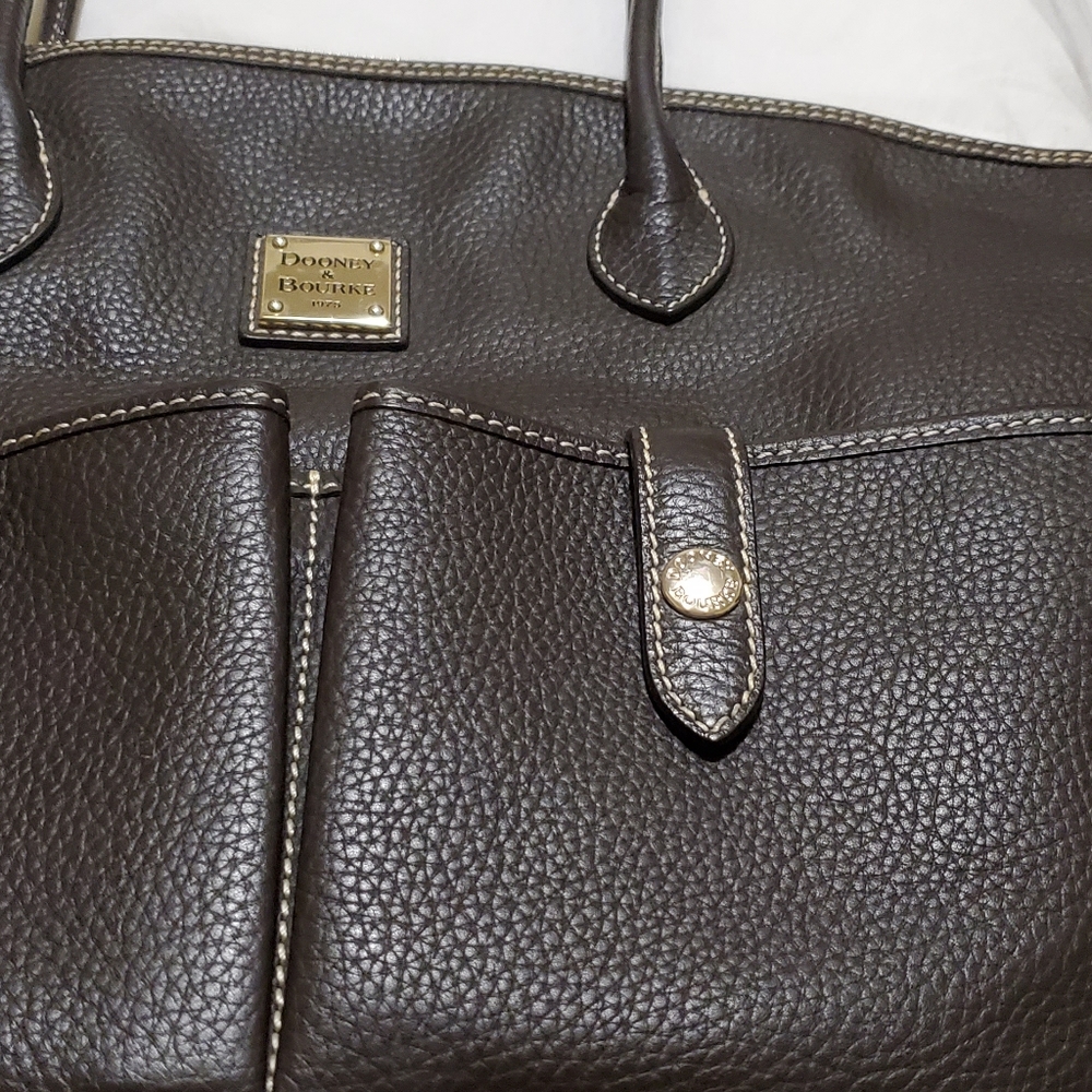 Dooney & Bourke